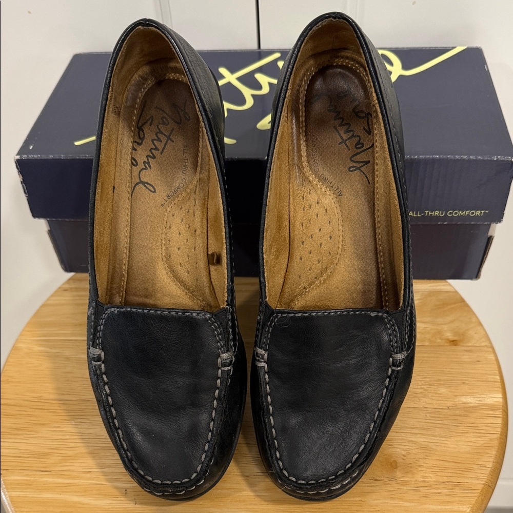 NATURAL SOUL LEATHER FLATS WOMEN 7M BLACK ARCH SUPPORT SLIP-ON WILAMINA LOAFERS